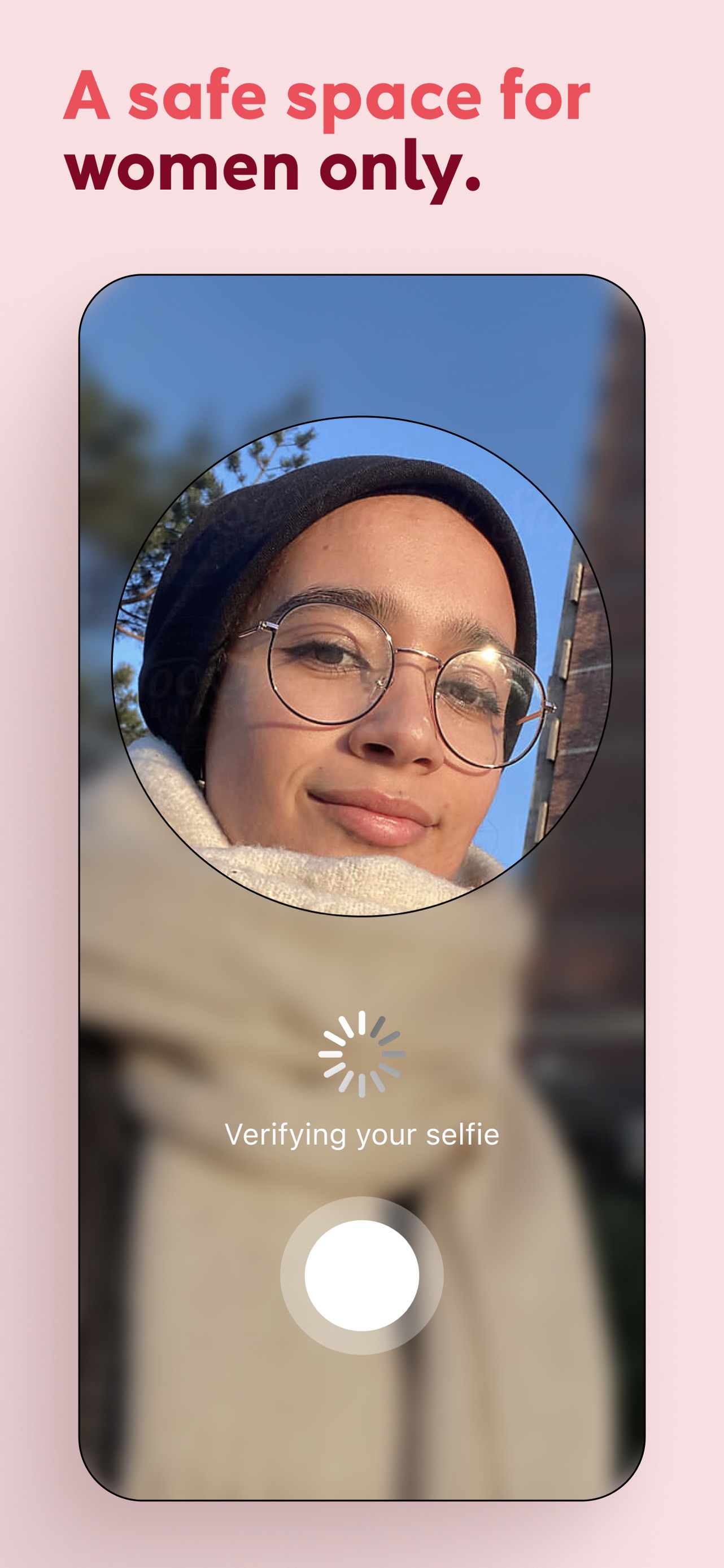 Peanut App Store screenshot: A safe space for women only.