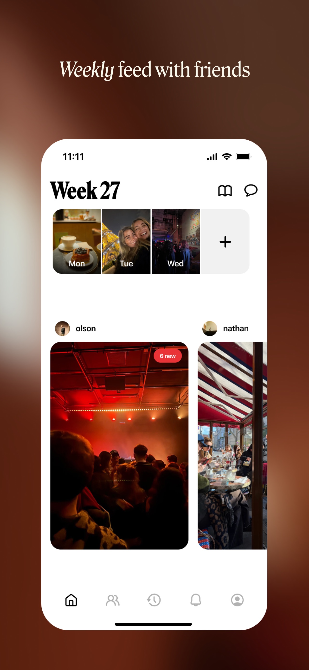 Retro App Store screenshot: Weekly feed with friends